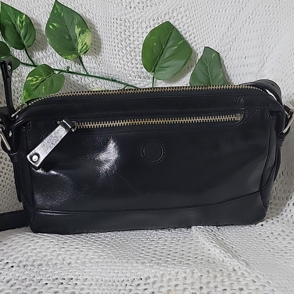 Kenneth Cole Black Genuine Leather Over the Shoulder Bag Purse - Picture 7 of 12
